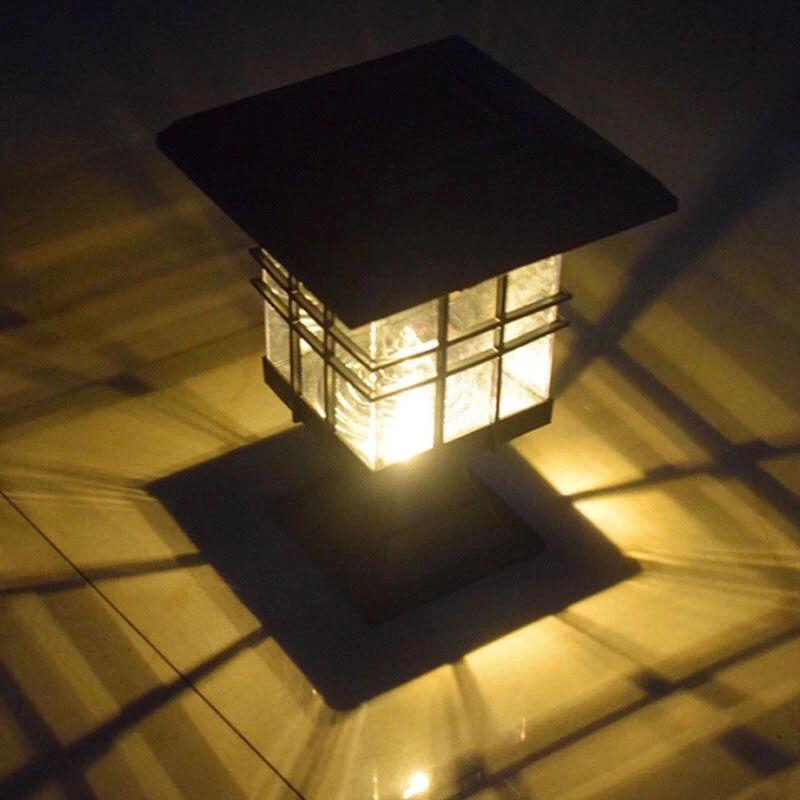 Solar European-Style Outdoor Courtyard Post Light