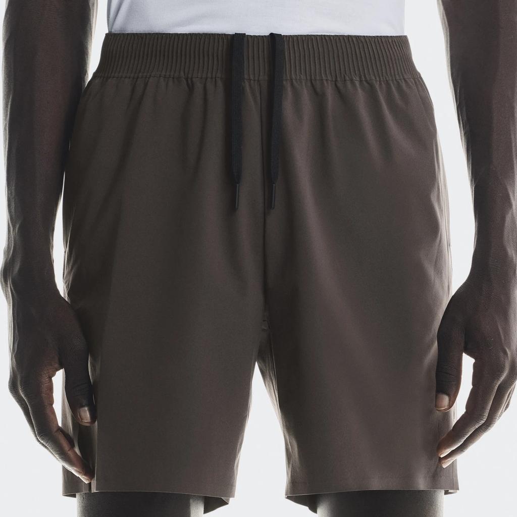 On Focus Solid Color Soft Comfortable Sports Shorts Men Shorts 1MF11190569