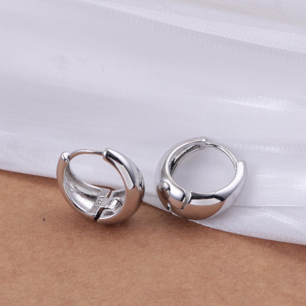 925 Sterling copper Droplet Shaped European And American Elegant And Simple Temperament Suitable For Girls To wear