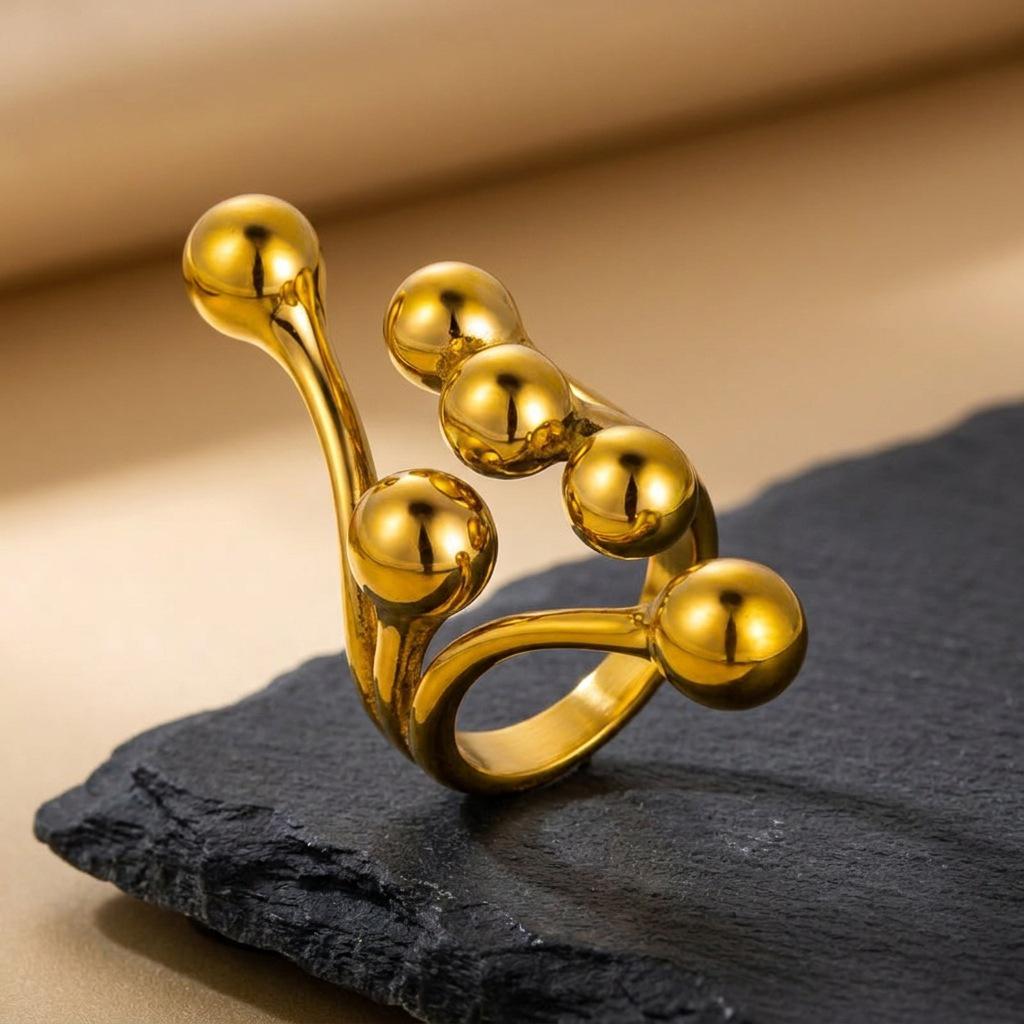 INSSGG Haute Couture Gold Metal Round Bead Ring: European & American Style, Unique Design, Bold, Versatile, Commuting Accessory