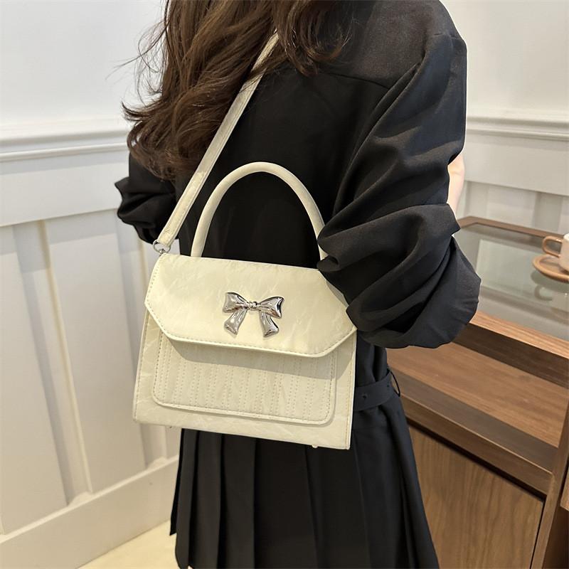 Stylish Butterfly Bow Shoulder Bag For Women 2024 Summer Korean Trendy Tote