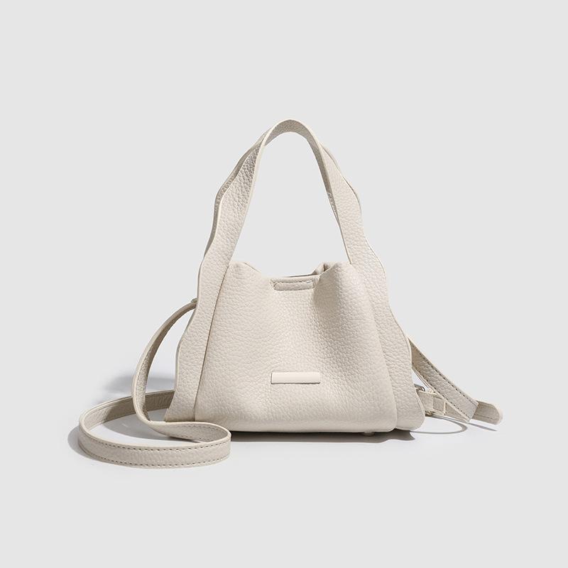 

Портативная сумка-корзина для овощей женская 2025 новая весна-лето на косую через плечо сумка-ведро для поездок на работу универсальная однотонная из мягкой кожи маленькая сумка