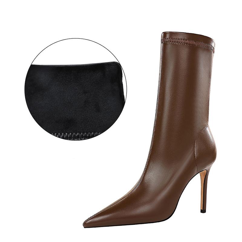 Women 9.5cm High Heels Leather Boots Lady Low Heels Short Ankle Boots Stripper Winter Warm Snow Plush Pointed Toe Shoes