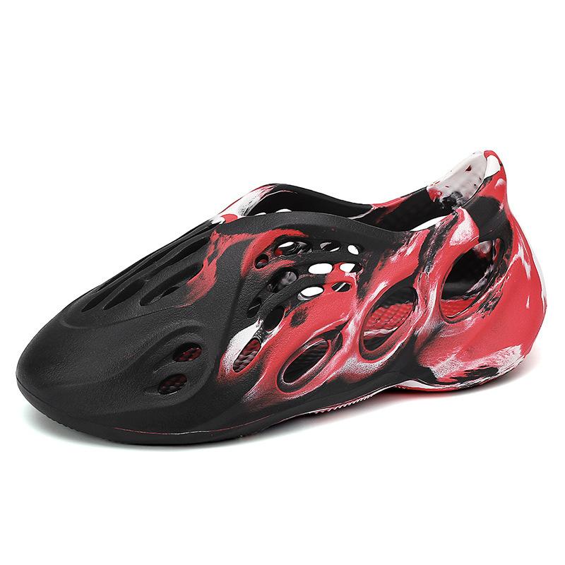 

Coconut 700 camouflage hole shoes Korean version men s soft-soled sandals summer sandals men wear large size beach 45