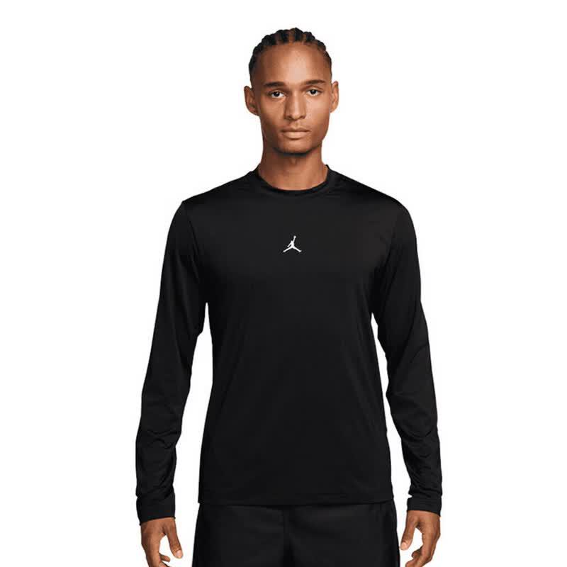 Nike Men s Everyday Loose-Fit Long-Sleeve Knit Top M