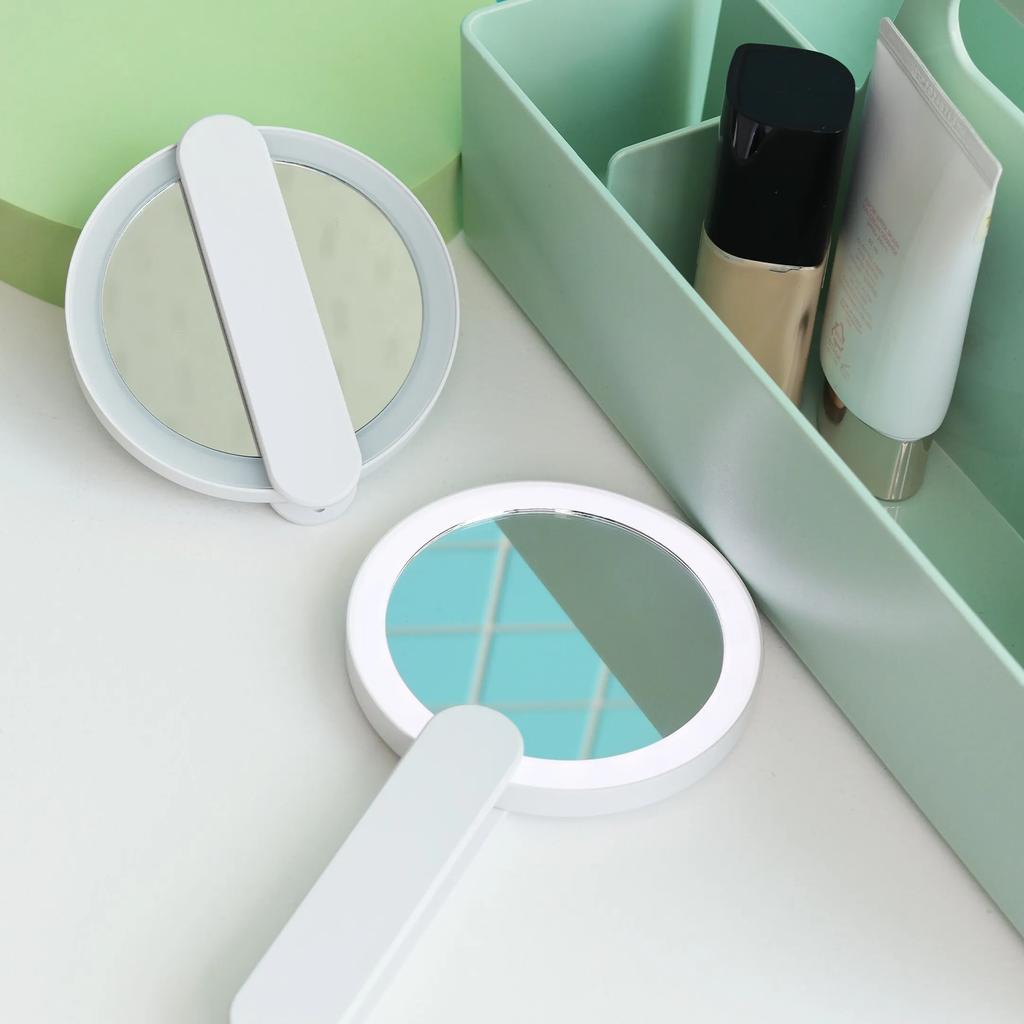 She's Line LED Handy Mirror