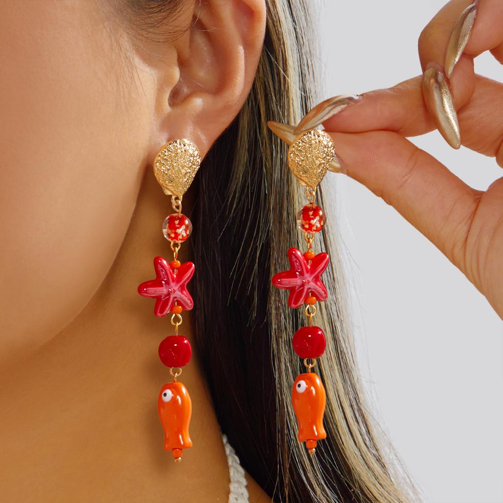 Design-Sinn Fischförmige Ohrringe Kreative Mehrschichtige Muschel Schuppige Quaste Hängende Ohrringe Nische Sommer Strandurlaub Schmuck