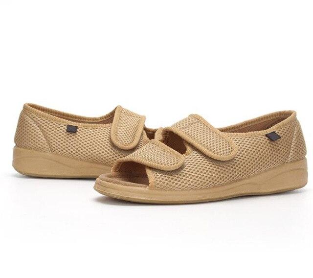 

Сандалии на липучке с широким подъемом и открытым носком для людей среднего и пожилого возраста. Удобная обувь. 40 жёлтый