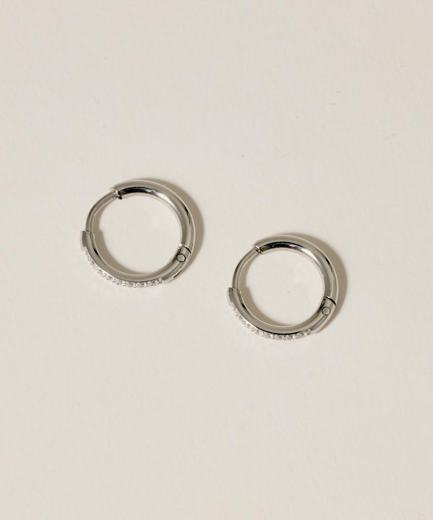 Novice Tokyo Cz Hinged Hoop Pierce Surgical Cz Hinged Hoop Pierce [Stainless] / Silver