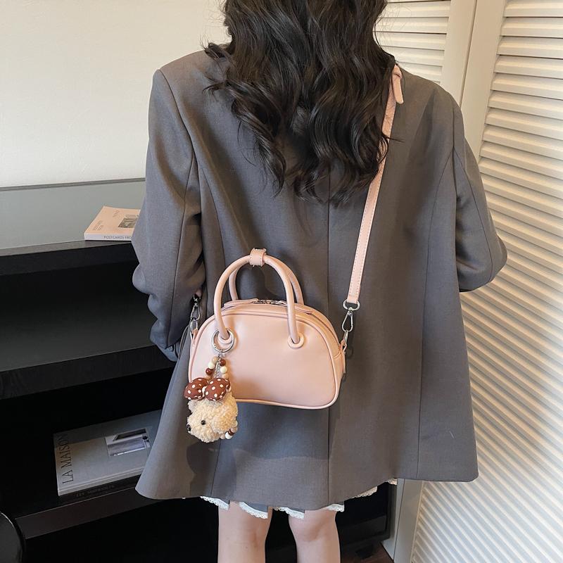 Fashionable Ladies Handbag Cute Semi-Circle Simple Large Atmosphere Single Shoulder Women's Crossbody Casual Small Bag