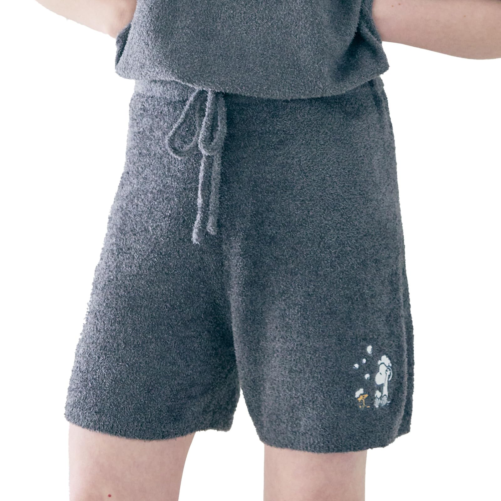 

PEANUTS Snoopy Пижама Пушистые шорты Room Wear Настройка Совместимая Серый LL [Lafuku] Женская серый