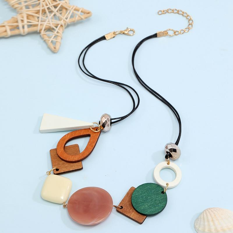 Collana Pendente Geometrico in Legno Vintage con Collare Collane Statement Bib Etniche Fatte a Mano per Donne Gioielli per il Collo