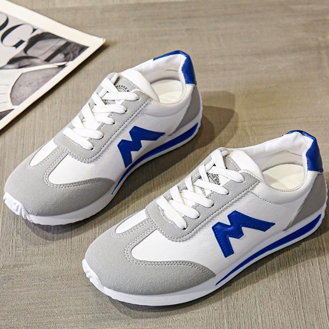 Fashion 2024 Trend Women Autumn Lightweight Fashion Designer Casual Sneakers Women Comfortable Lace Up Walking Shoes Zapatillas De Mujer