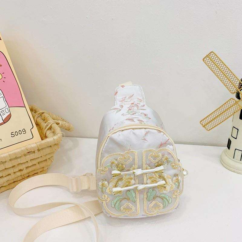 Charming Children's Handbag With Pearl Accents And Bowknot Geometric Patterns