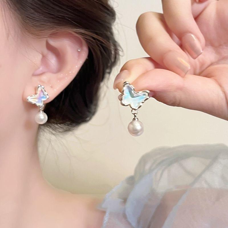 Ice through blue butterfly earrings women s new popular high-end exquisite pearl earrings femininity super fairy earrings