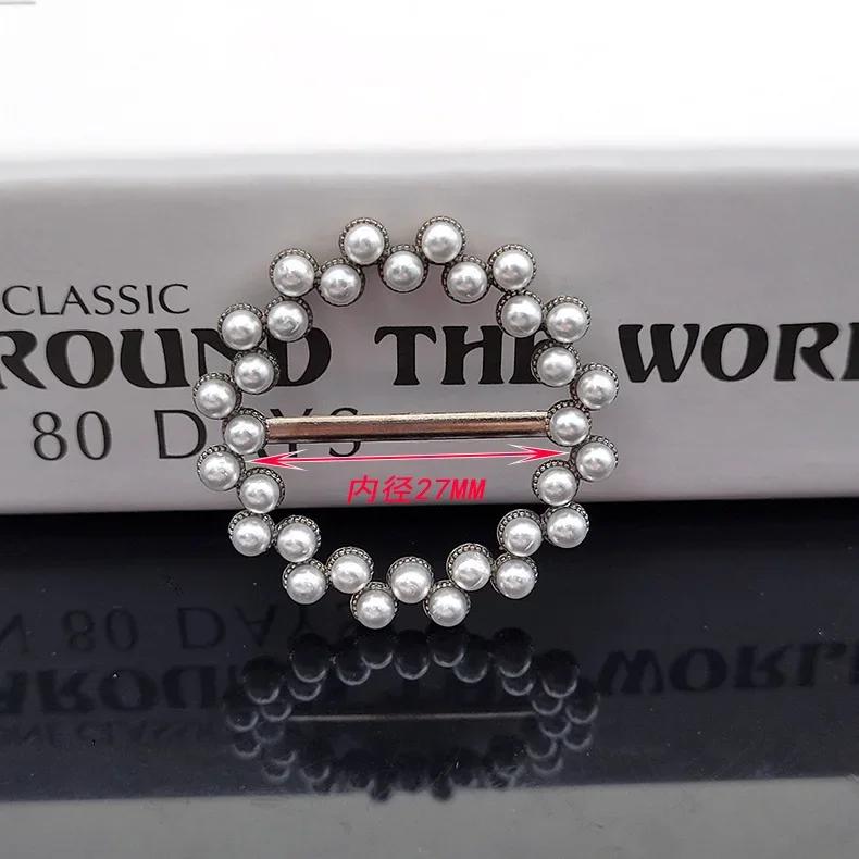 1pcs T-shirt Silk Scarf Decorative Fixed Buckle Corner Knotting Artifact Waist Scarf Silk Buckle Clothing Accessories