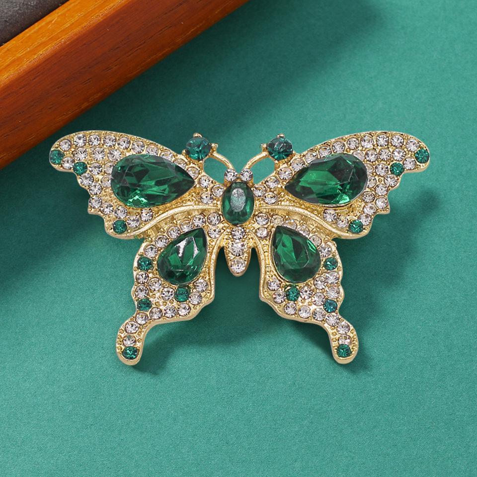 French Vintage Emerald Rhinestone Butterfly Brooch - Intricately Inlaid Metal Accessory
