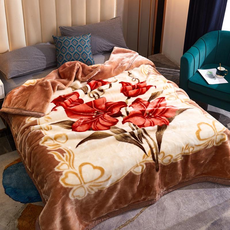 Winter Thickened Raschel Wedding Blanket – Double Layer Quilt for Students & Couples