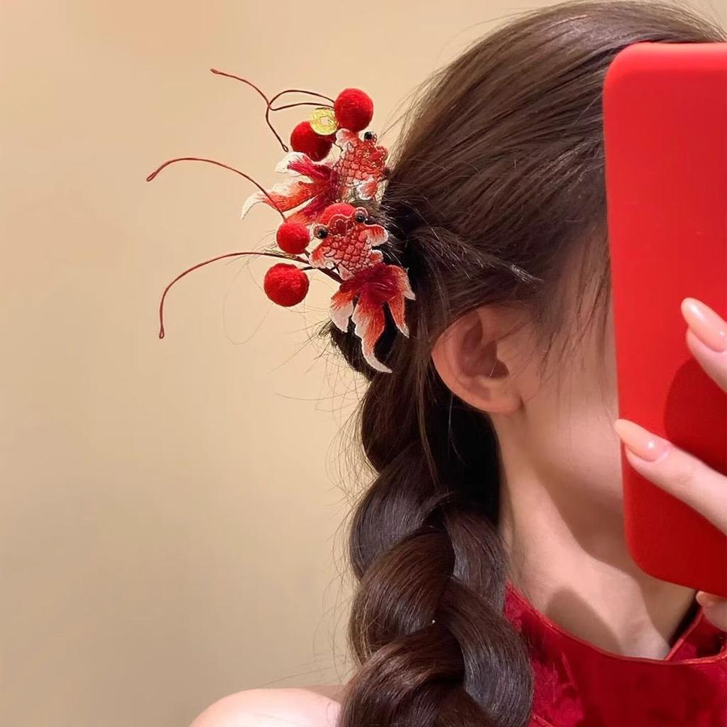 2026 New Jumping Dragon Door Lucky Jing Hairball Hair Pins New Year Red New Chinese Celebration Exquisite Hairdressing