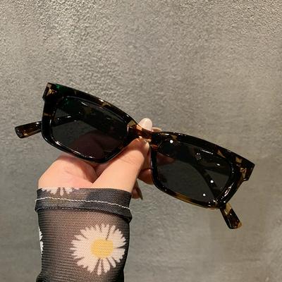 Occhiali e accessori – Occhiali da sole