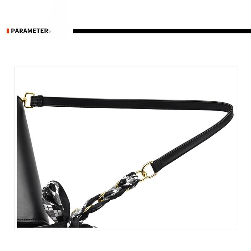 Small Niche Luxury Women's Bag, New Fashionable Underarm Saddle Bag, Korean Version, Simple Casual Single Shoulder Crossbody Bag
