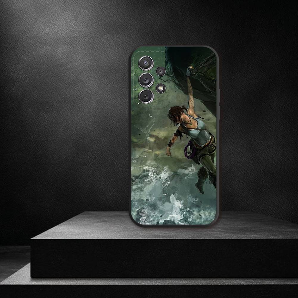 Cool L-Lara C-Croft Phone Case For Samsung S 25,24,23,22,30,21,10,9,Ultra,Plus,Lite,FE,4,5G Black Soft Case