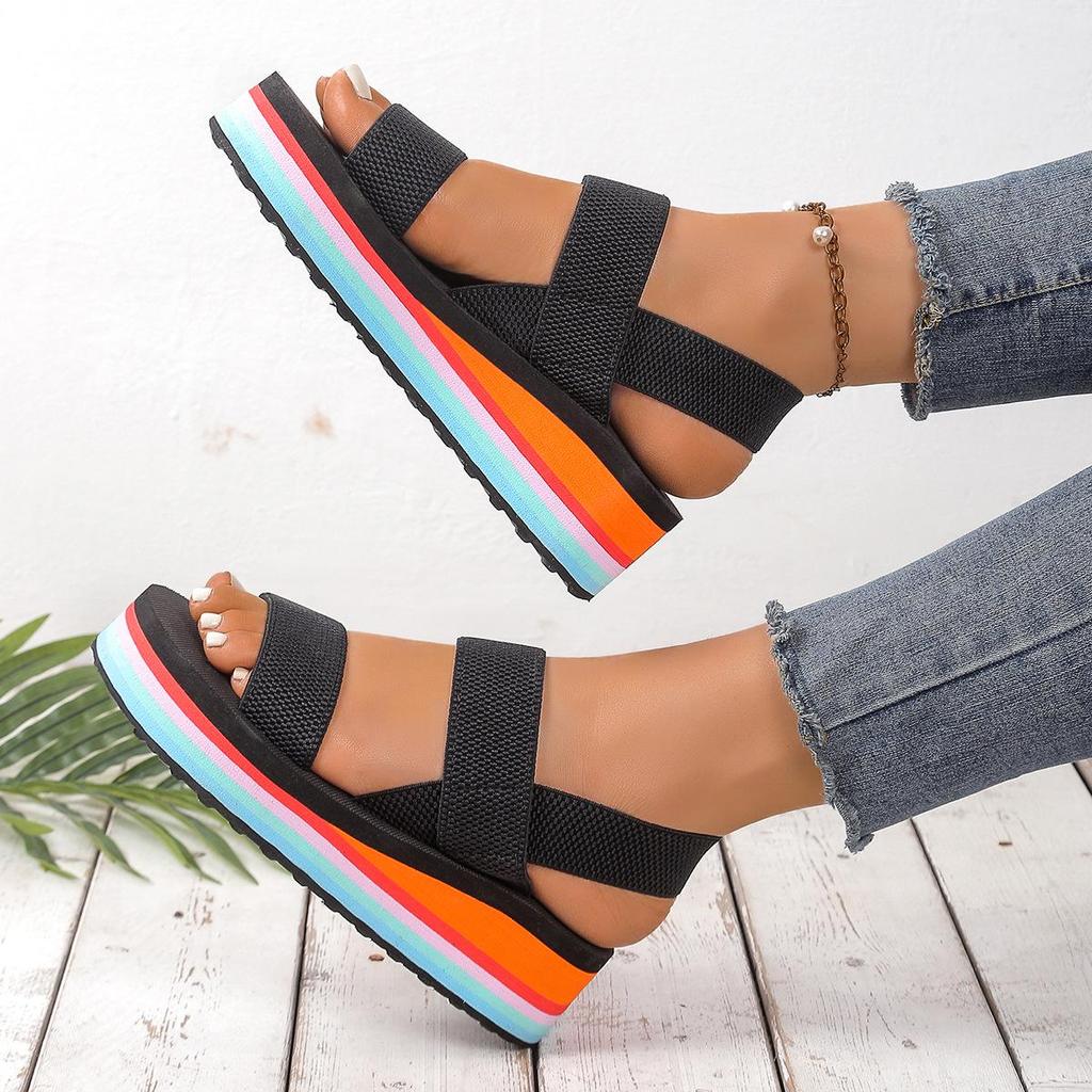 Sandalias romanas blancas y negras para mujer con suela gruesa y diseño de cuerda de cáñamo sintética, perfectas para el verano.