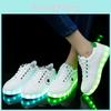 Chaussures Plates Fashion Lumineuses à LED de Qualité Supérieure Chaussures pour Enfants Baskets Sportives Pour Tous les Âges