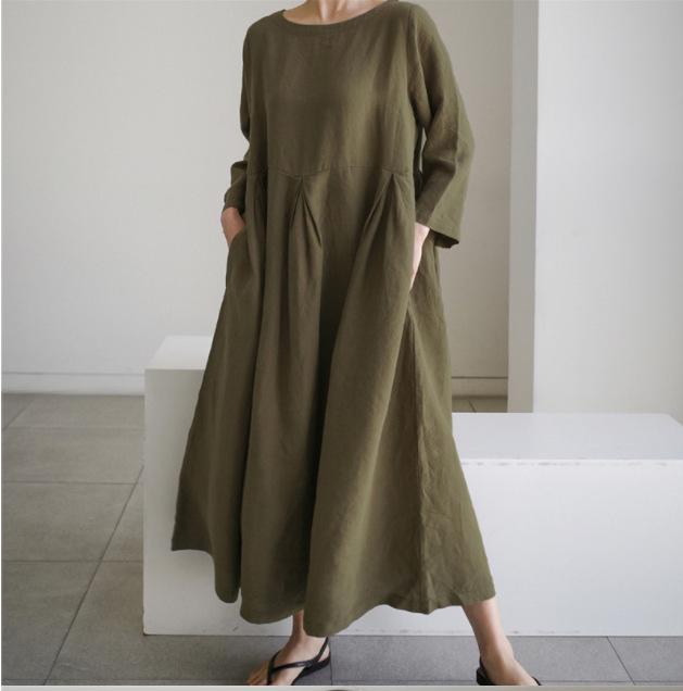 Loose Plus Size Cotton Linen Round Neck Pullover Dress - Japanese & Korean Style, Solid Color, Knee-Length Swing Skirt.
