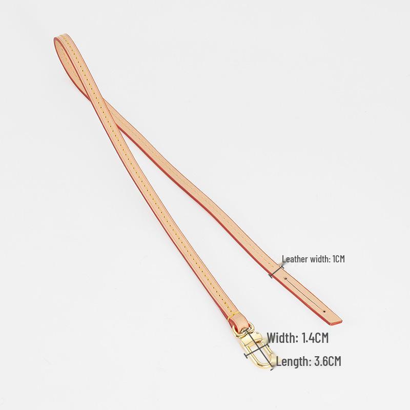 Versatile LV Monogram Mahjong Crossbody Bag with DuPont Paper Lining and Adjustable Strap