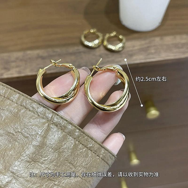 

Autumn and Winter Women s Niche High-end Cross Circle Earrings