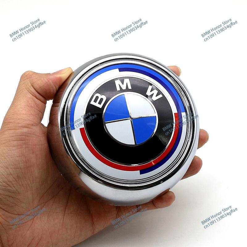 For BMW 1 W E82 For BMW Blue and White Logo X6 E71 F16 X3 F25 X5 E70 F15 X4 F26 1Pcs 3D ABS Chrome Black Rear Trunk Emblem Badge With Base