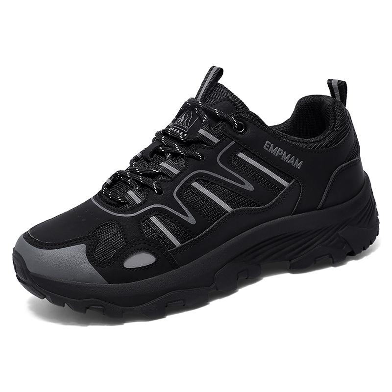 Outdoor Large Size Breathable Hiking Shoes for Couples Mesh Upper Wear Resistant Rubber Outsole Low Cut Synthetic Leather