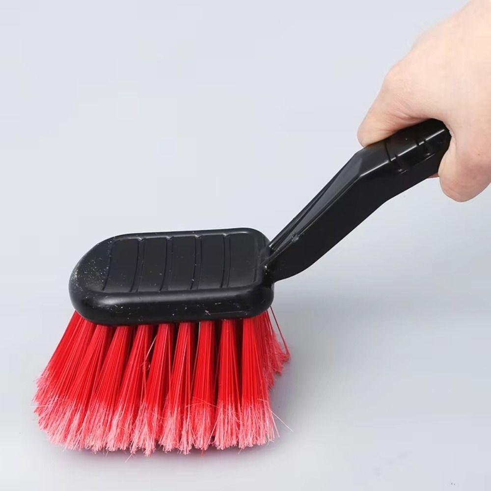 Ergonomic Design Car Wash Brush Effective Water Absorption Deep Cleaning Brush  For Car Wheels