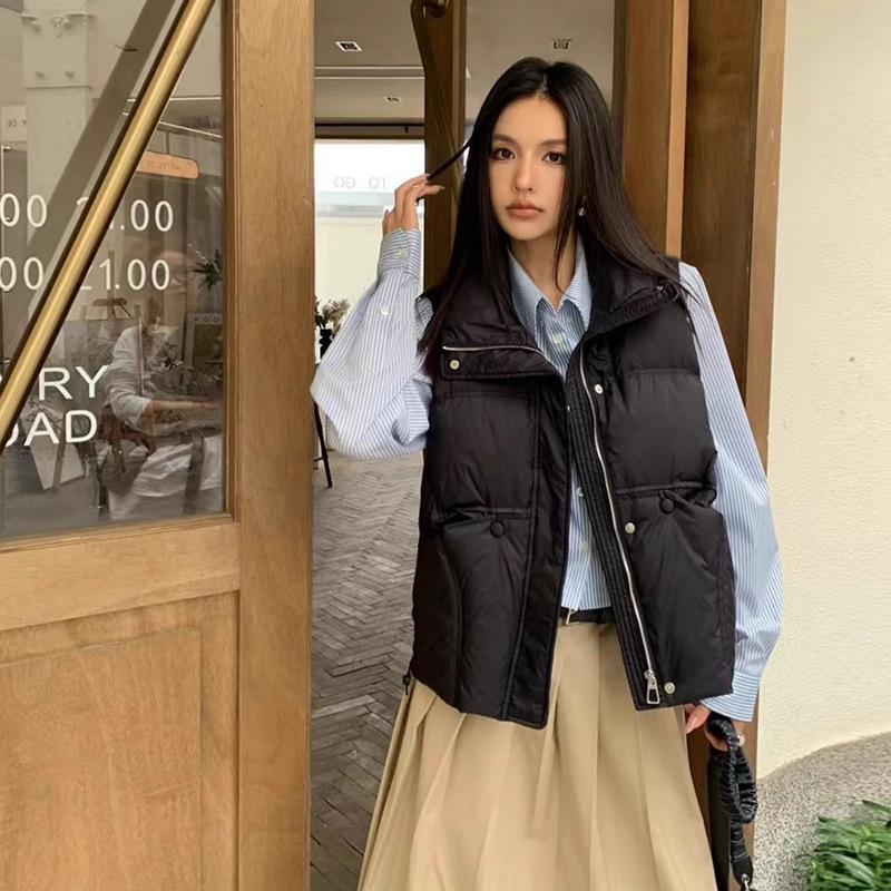 White duck down down vest women's 2025 winter fashion foreign style stand-up collar design sense thin vest trend
