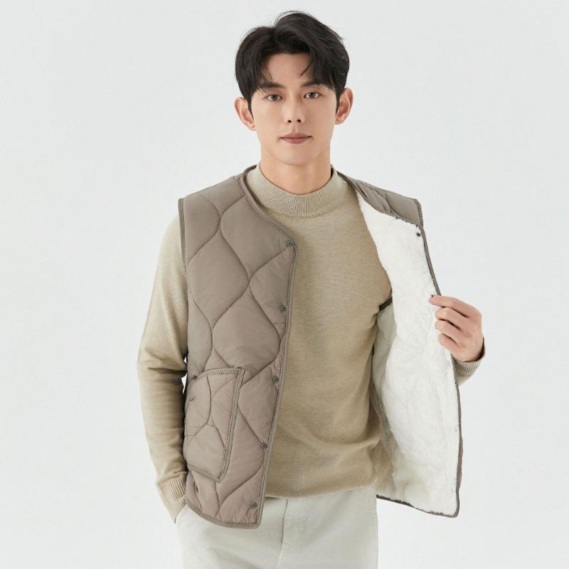 

Новый унисекс мужской осенне-зимний легкий и бархатистый повседневный мужской домашний зеленый хлопковый жилет с пряжкой 5XL (about 105kg)