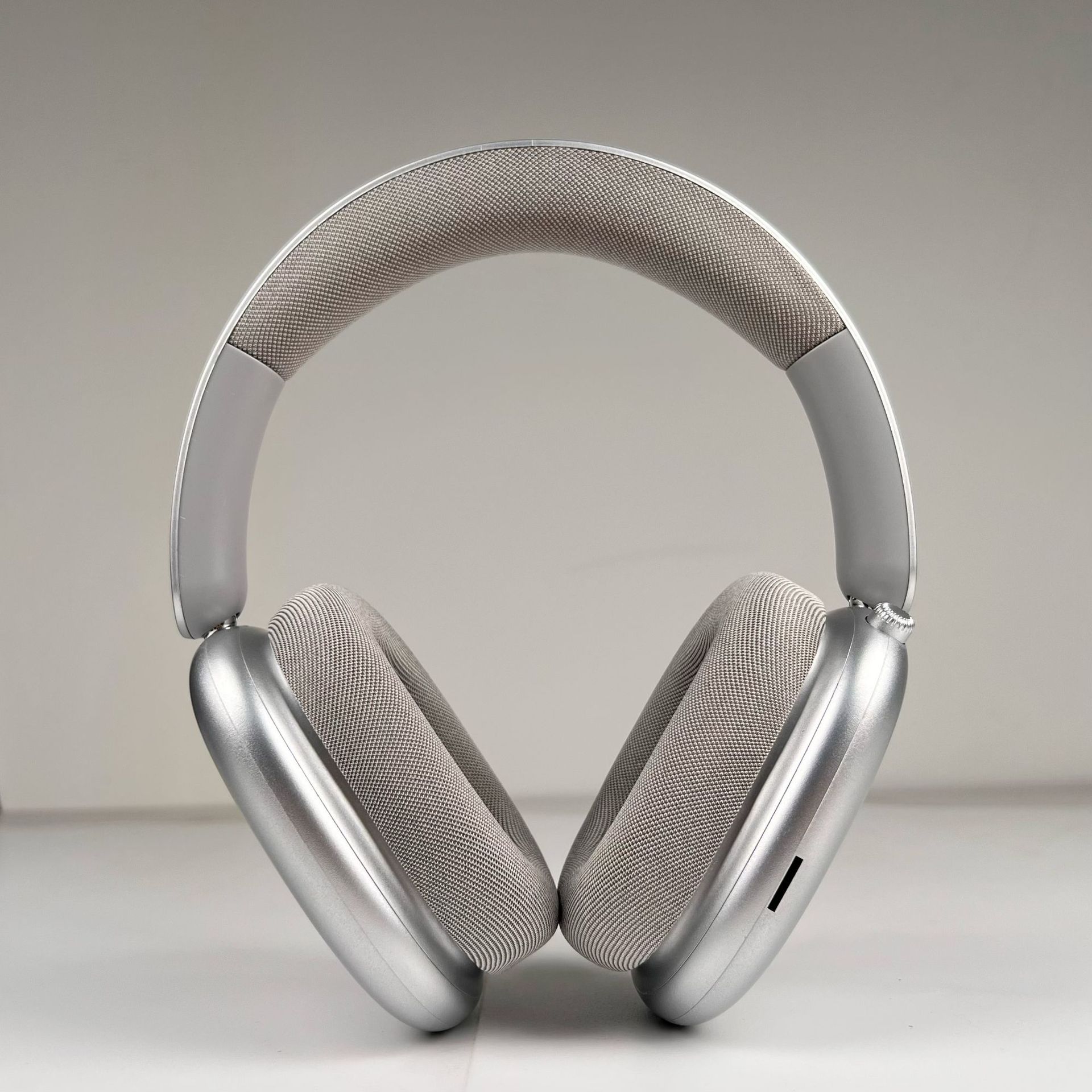 

Patch Knob Active Noise Reduction Headset Bluetooth True Wireless Long Battery Life Suitable for Mobile Phones