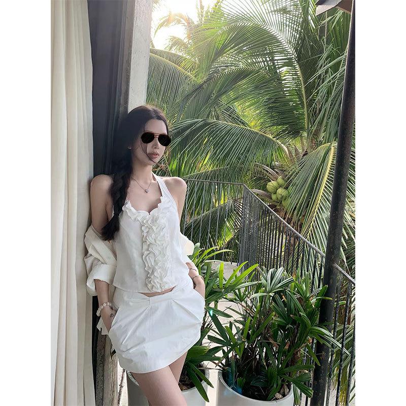 

Miss Titi Seine Flower Camisole - White Halter Top for Spring/Summer Small
