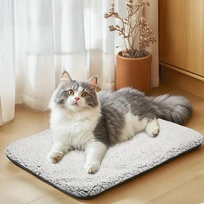 Self Heating Cat Pad Thermal Pet Mat Bed with Non-Slip Base Non-Electric Cat Warmer Pad with Removable Washable Cover for Dogs Cats Couch Floor Use