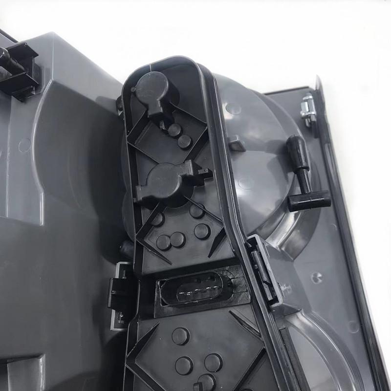 Smoked Black Rear Taillight for 2006-2009 Land Rover Range Rover Executive - Modified Rear Brake Light.