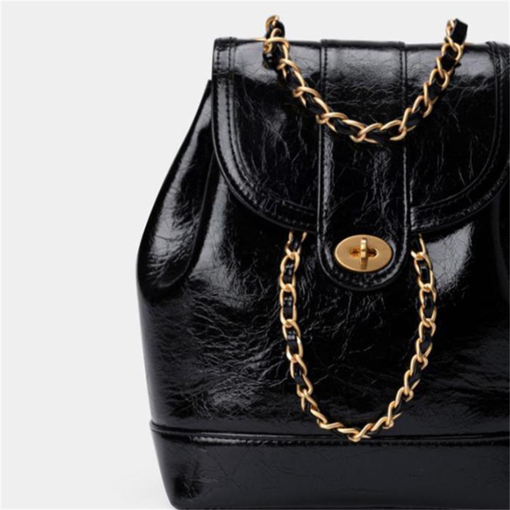 Koreaanse versie van kleine geurige windkettingrugzak Vrouwelijke studenten Buitenlandse stijl Ins Wind Kleine schooltas Minirugzak