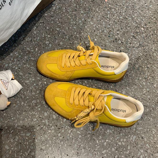 2025 Autumn New Lace-up Color Matching Round Head Versatile Comfortable Casual Commuting Board Shoes Heightening Sports Moral Training Shoes Women