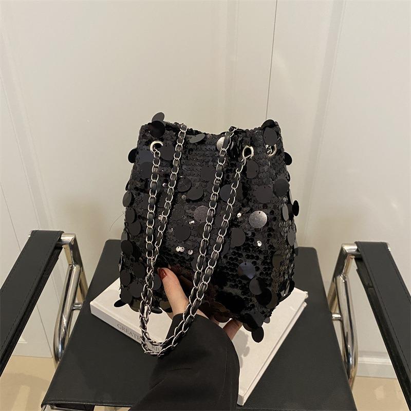 High-value sequined chain bucket bag bag women's new fashionable shoulder bag delivery messenger bag