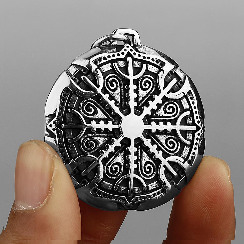 Viking Odin logo compass, titanium steel pendant, European and American style, stainless steel pendant necklace, including 60cm keel chain
