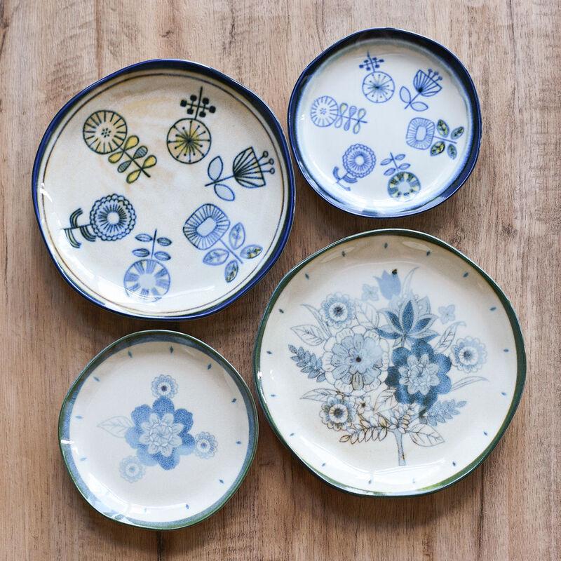 Ru Han Japanese Retro Floral Ceramic Plate