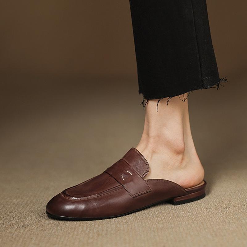 Fashion NEW Summer Women Mules Genuine Leather Shoes for Women Round Toe Low Heel Shoes Cover Toe Slip-on Women Sandals Retro Slippers