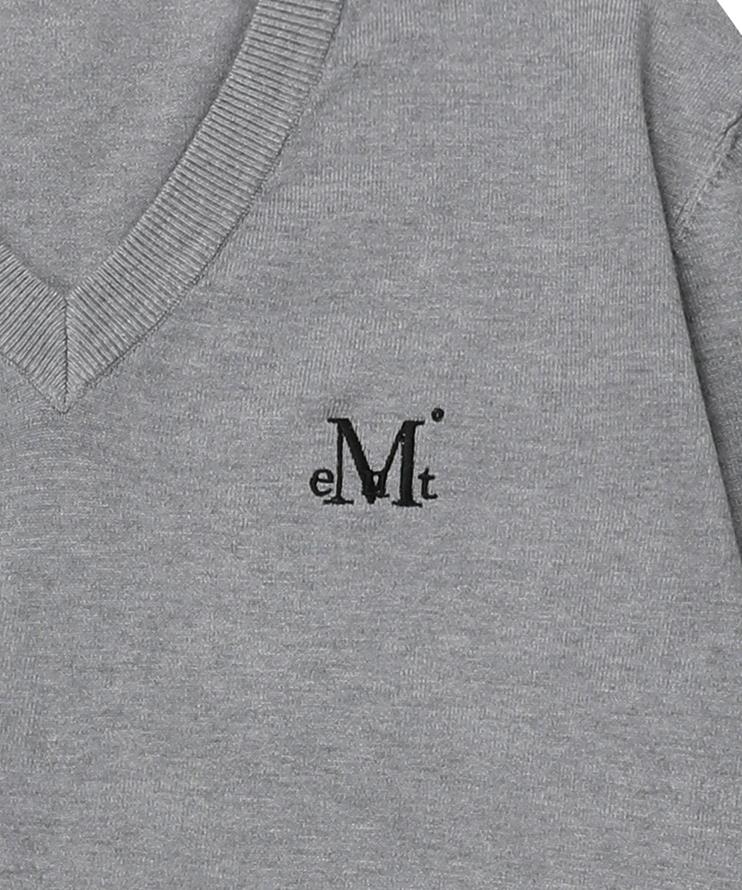 Mucent Evergreen V-Neck Knit Unisex (2 Colors)