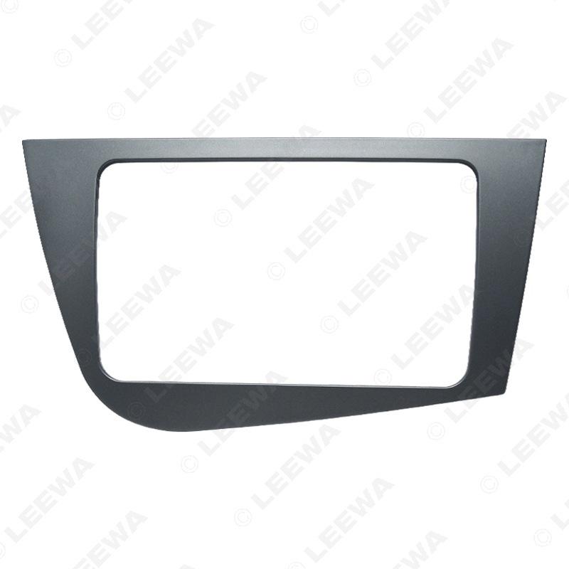 

SEAT LEON Audio Double DIN Faceplate in Right Titanium Gray LEEWA