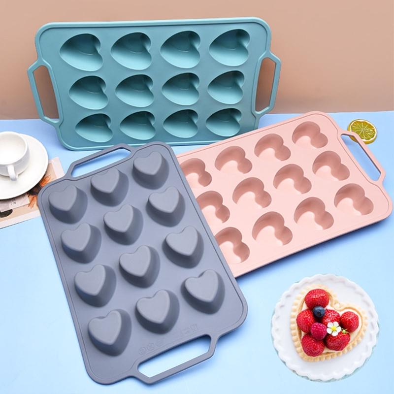 12-Cavity Cake Molds Pastry Tool Pressable 3D Christmas Little Cute Heart Theme Press Baking Utensils Bread Mousse for Kitchen