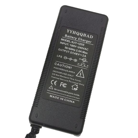48V 2A Blei-Säure-Batterieladegerät für 55,2V Blei-Säure-Batterie mit GX16 3P Stecker